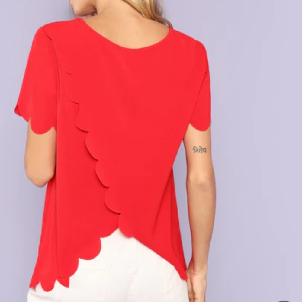 SCALLOPED RED OPEN BACK TOP